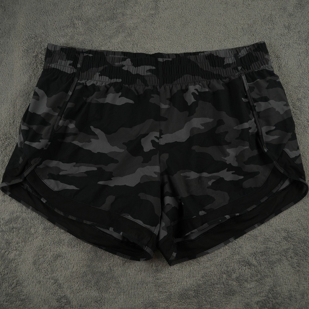 Athleta Mesh Racer Run 4" Short Womens M Black Grey Camo Lightweight Performance